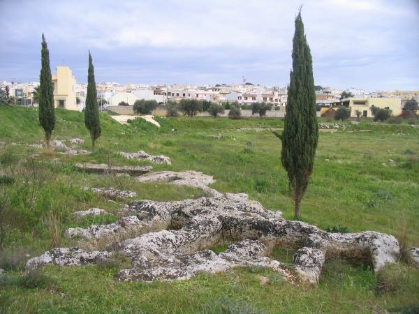 Visita guidata a Casarano, antica necropoli medioevale