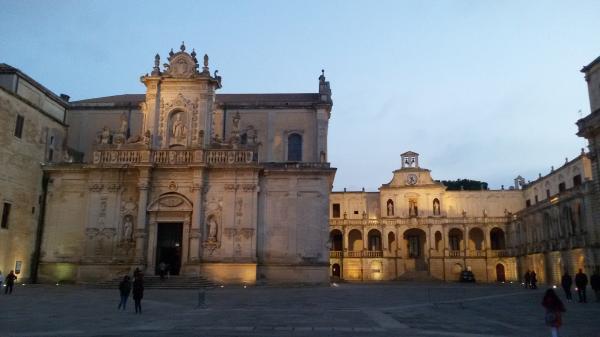 Visita guidata a Lecce: Cattedrale illuminata