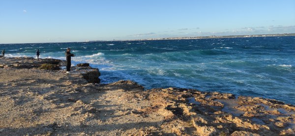 Hiking nel Parco naturale di lido pizzo isola di Sant'Andrea