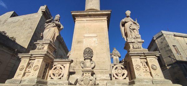 Visita guidata a Maglie Colonna della Madonna delle Grazie