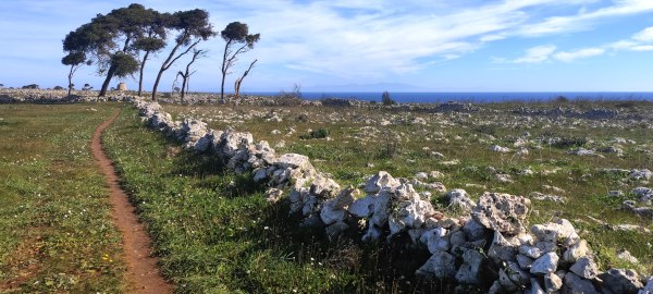 Passeggiata naturalistica da Santa Cesarea a Torre Specchia di Guardia